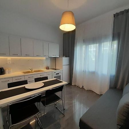 D4 Central Luxury Apartment Volos Exterior foto